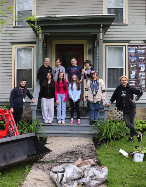  Moravia Gives Back